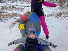 Фотография "ГНЕЗДО" - надувная бескамерная герметичная ватрушка "3 в 1" для катания по снегу, плаванию по воде, подвесные качели из ткань ПВХ (PVC) ТаймТриал