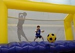 Фотография Надувные футбольные ворота с батутом из ткань ПВХ (PVC) ТаймТриал