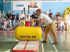 Фотография Надувной акробатический комплект «Джуниор MAX» из ткань AIRDECK (DROP STITCH) ТаймТриал