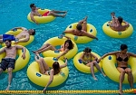 Фотография Надувные водные круги, ватрушки, рафты для аквапарков из ткань ПВХ (PVC) ТаймТриал