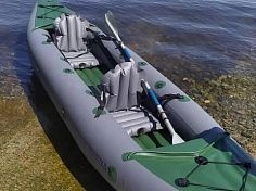 Фотография "ВЕГА-1У" - быстроходная одноместная надувная байдарка с надувным дном для водных походов, сплавам по речке, озеру, морю из ткань ПВХ (PVC) ТаймТриал