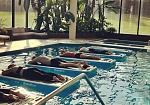Фотография "ФИТНЕСПЛОТ" - надувной мобильный акваплот для занятий аквафитнесом в бассейне на воде из AIRDECK (DWF, DROP STITCH) ТаймТриал
