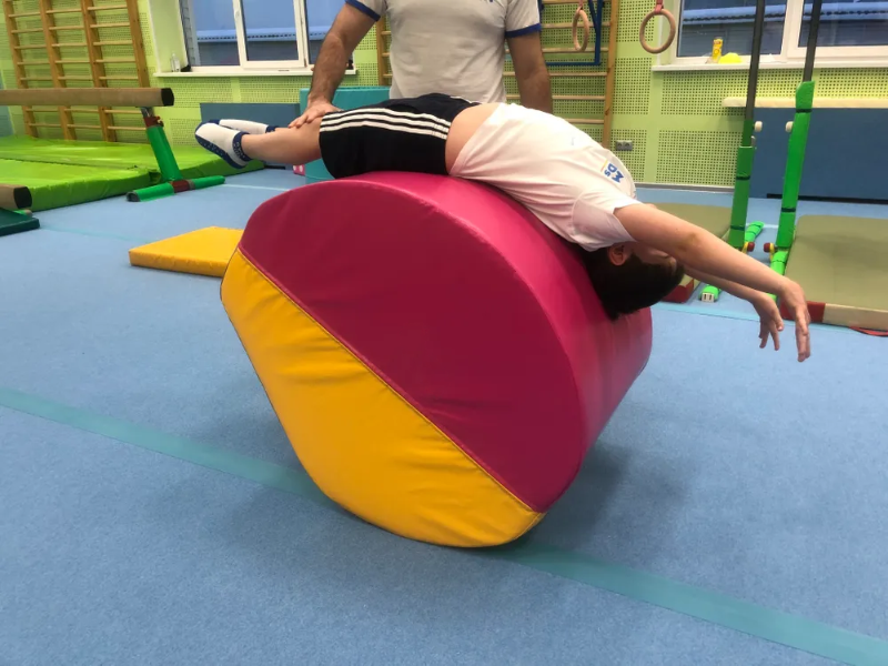 Фотография "ФЛИК-ФЛЯК" - Мягкий модуль для гимнастики для использования в спортивном зале детского сада, школы или спортивного клуба для детей и подростков из ткань ПВХ (PVC) ТаймТриал