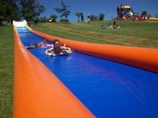 Надувная водная горка 