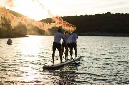 Надувная доска для серфинга 