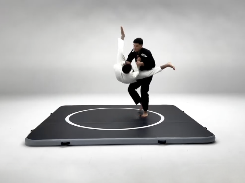 Фотография "Татами ПРО" - надувной мобильный мат с регулировкой жесткости (мягкости) для джиу-джитсу, грепплинга, мма, борьбы, реслинга, единоборств из ткань AIRDECK ПВХ (DROP STITCH PVC) ТаймТриал