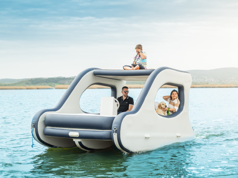 Фотография "ТРОИЦА" - прогулочная многокорпусная надувная яхта из AirDeck (воздушная палуба) из ткань AirDeck ПВХ (воздушная палуба) ткань AirDeck ТПУ (воздушная палуба) ТаймТриал