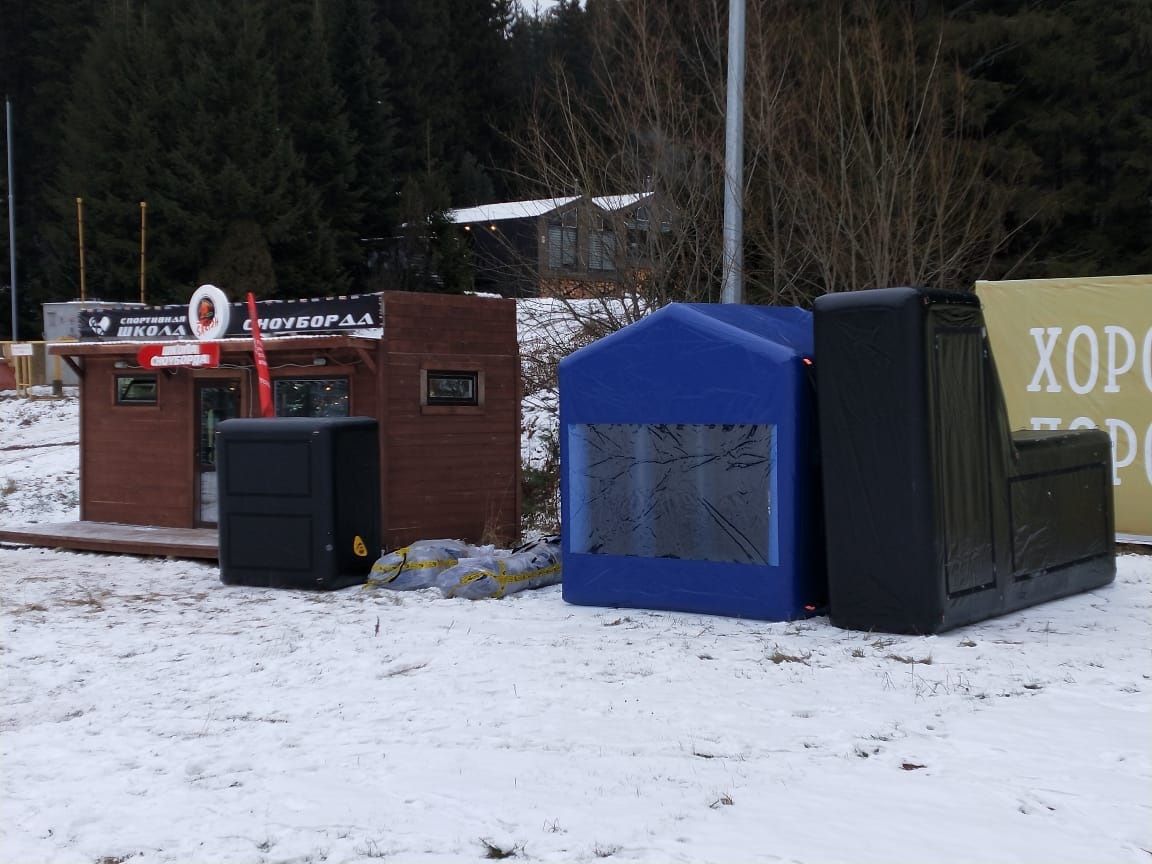 Уникальная новинка для горнолыжных курортов – мобильная надувная палатка!