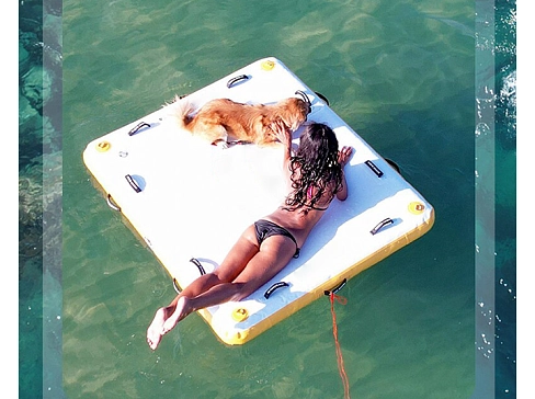 Надувная мини-платформа для отдыха, купания и развлечений на воде, море