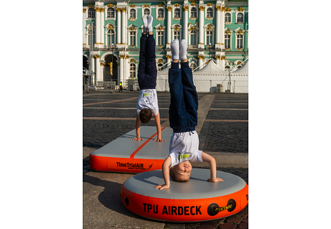 "САЛЬТАР" - надувной гимнастический круглый мат для акробатики, прыжков, сальто "САЛЬТАР" - надувной гимнастический круглый мат для акробатики, прыжков, сальто