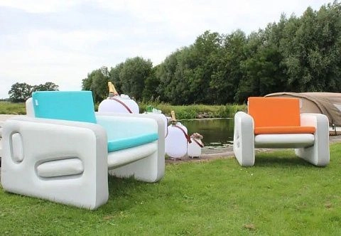 Надувное бескаркасное кресло или диван из AirDeck