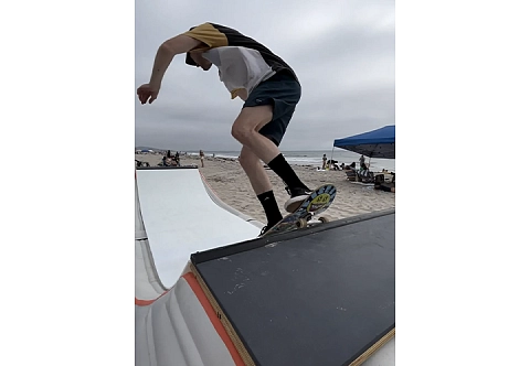 Надувная мобильная большая рампа для катания на скейтборде