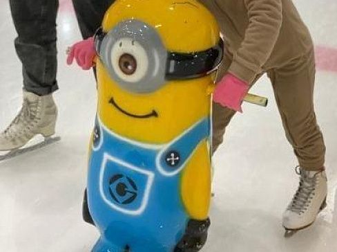 Ассистент фигуриста 
