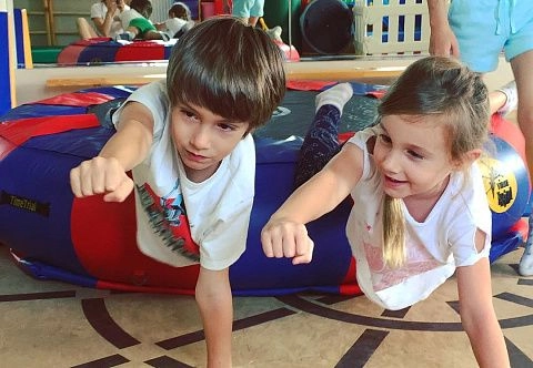 Надувной детский спортивный круглый многофункциональный батут