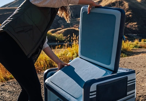 Надувное бескаркасное разборное кресло из AirDeck Drop Stitch