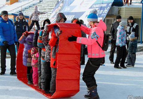 «Движущийся квадрат» или «гусеница» MAXI для праздников