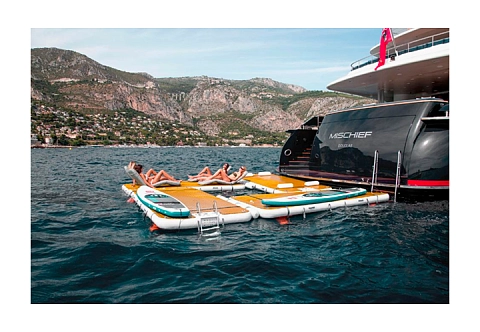 Надувной плот-платформа для отдыха рядом с катером, яхтой, лодкой