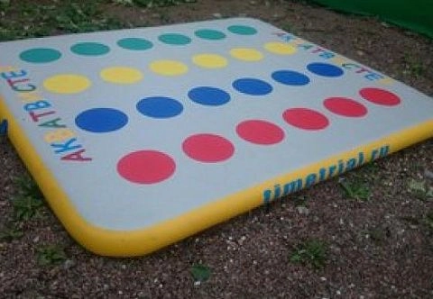 Акватвистер (надувной твистер для игры на воде)
