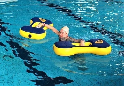 Надувной тренажер для бассейна 