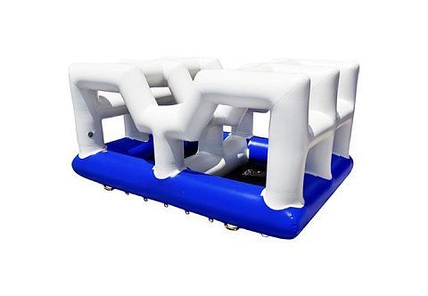 &quot;ЗАМОК&quot; - элемент для надувного аквапарка