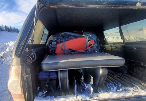 Надувная кровать из AirDeck для машины