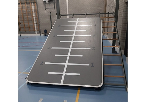 Надувной мат-стенка для тренировки Паркура и для трюков