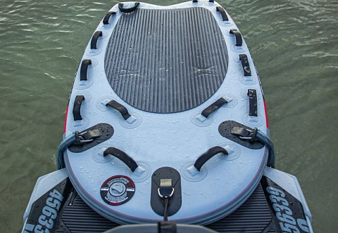 Надувная мобильная палуба для гидроцикла из AirDeck (надувная палуба)