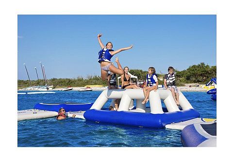 &quot;ПРИВАЛ&quot; - элемент для надувного аквапарка