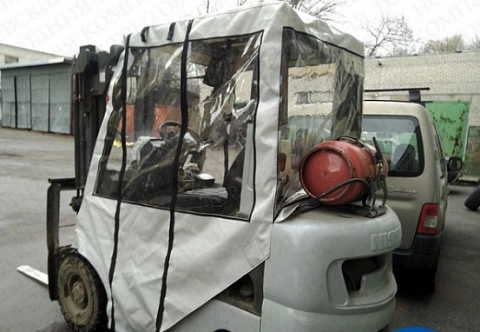 Защитный чехол (тент) из ПВХ на погрузчик