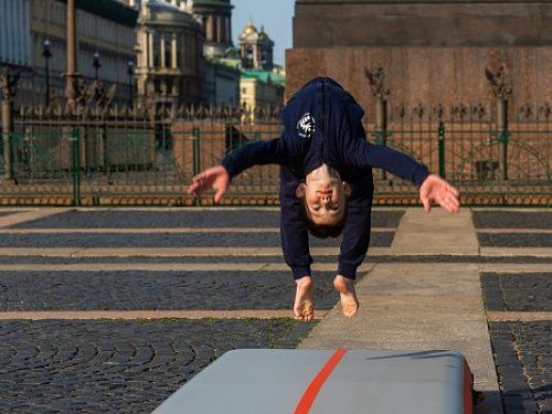 Спортивные изделия из ТПУ аирдека в центре Санкт-Петербурга