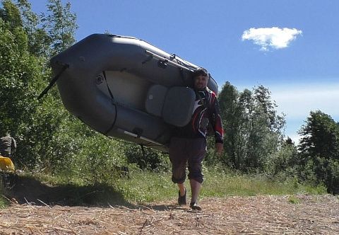 Рыболовная транцевая моторно-гребная лодка «Фишка»