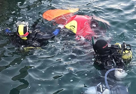 Понтон надувной цилиндрический для водолазов, подъема из воды грузов