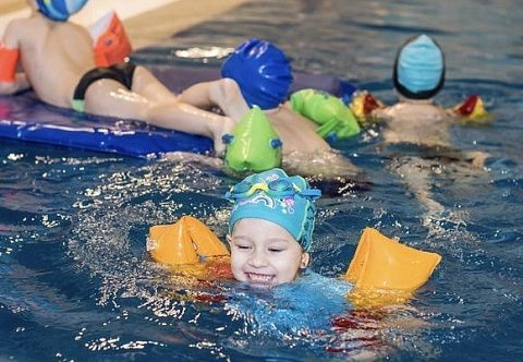 Мат водонепроницаемый (герметичный) ПВХ для водных видов спорта в бассейне