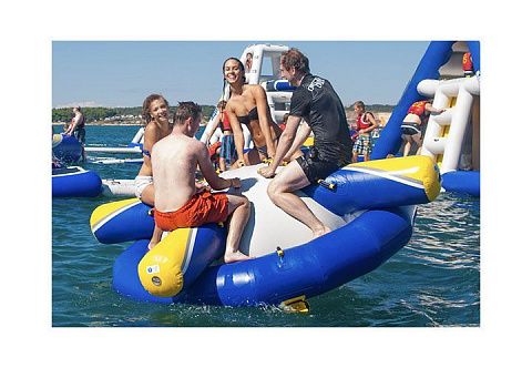 &quot;МАЛЕНЬКАЯ РАКЕТА&quot; - элемент для надувного аквапарка