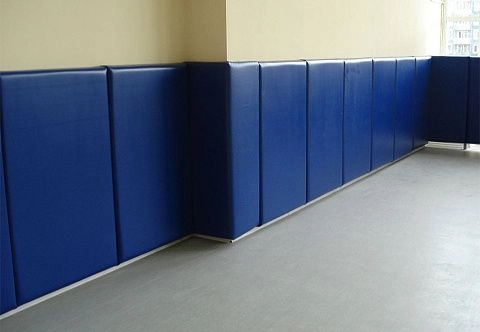 Навесные стеновые протекторы