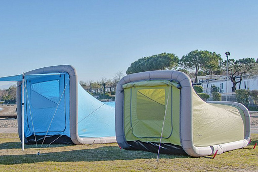 Надувная туристическая палатка для кемпинга