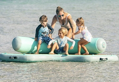 Надувная платформа-секция для отдыха на воде, море, озере