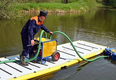 Трап надувной спасательный ТНС