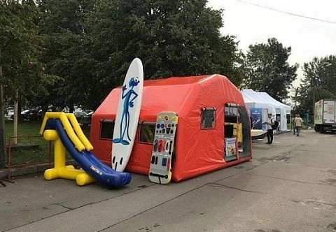 Надувная рекламная палатка