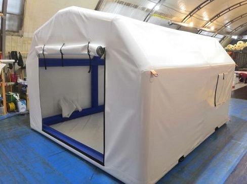 Подъемная бескаркасная дверь-штора для пневмокаркасной палатки