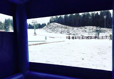 Пневмокаркасная надувная судейская мобильная палатка для спортивных мероприятий