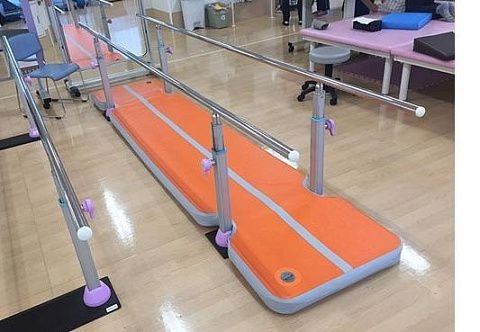 Надувной мат для реабилитации после травм, занятий ЛФК