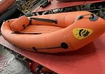 Фотография "ЭКШН-300" - одноместная надувная лодка ПВХ или ТПУ с надувным дном с самоотливом (НДНД) из ПВХ ТПУ 420D ТПУ 210D ТаймТриал