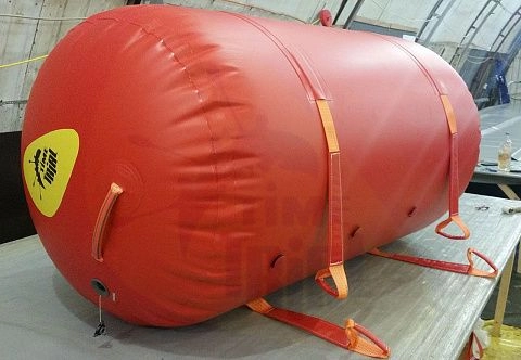 Понтон надувной цилиндрический для водолазов, подъема из воды грузов