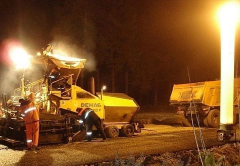 Световая вышка «Надувной фонарь для МЧС» с генератором