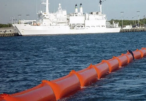 Надувные защитные боновые ограждения. Нефтесборные сооружения