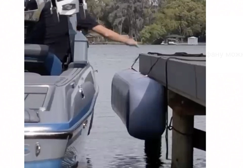 Надувной (пневматический) кранец швартовый AirDeck для швартовки катера, яхты, лодки