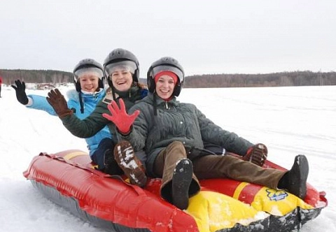 Надувные зимние санки ватрушки (тюбинг) для катания по индивидуальным размерам и формам. Безопасные