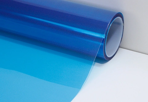 Полиуретановая пленка ТПУ 0.7 мм цветная (красная, синяя) для бронирования, усиления