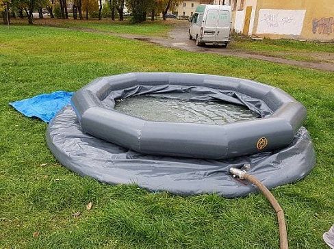 Надувной бассейн или мягкий резервуар для воды из ПВХ